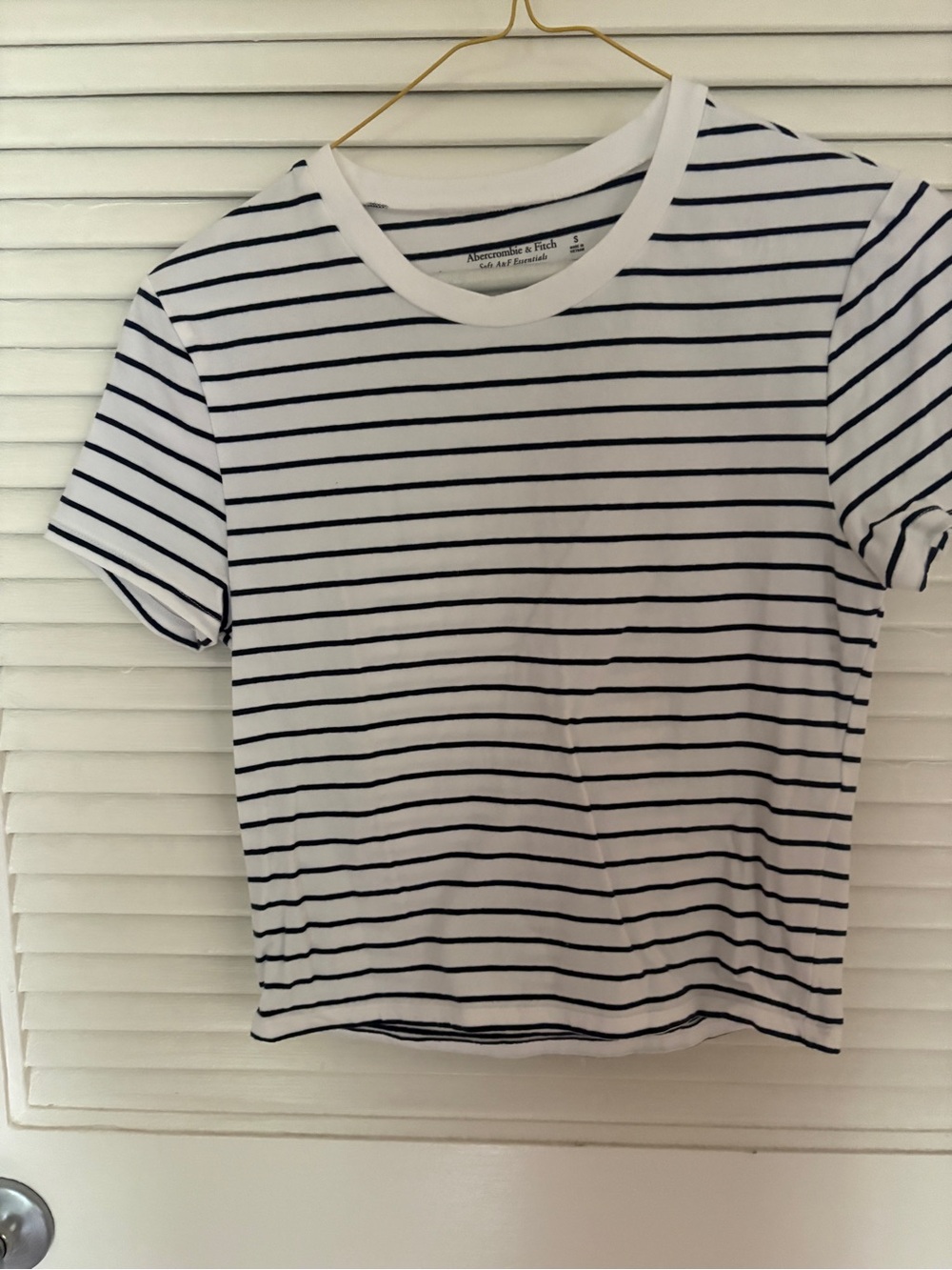 Abercrombie & Fitch White Tee with black Stripes